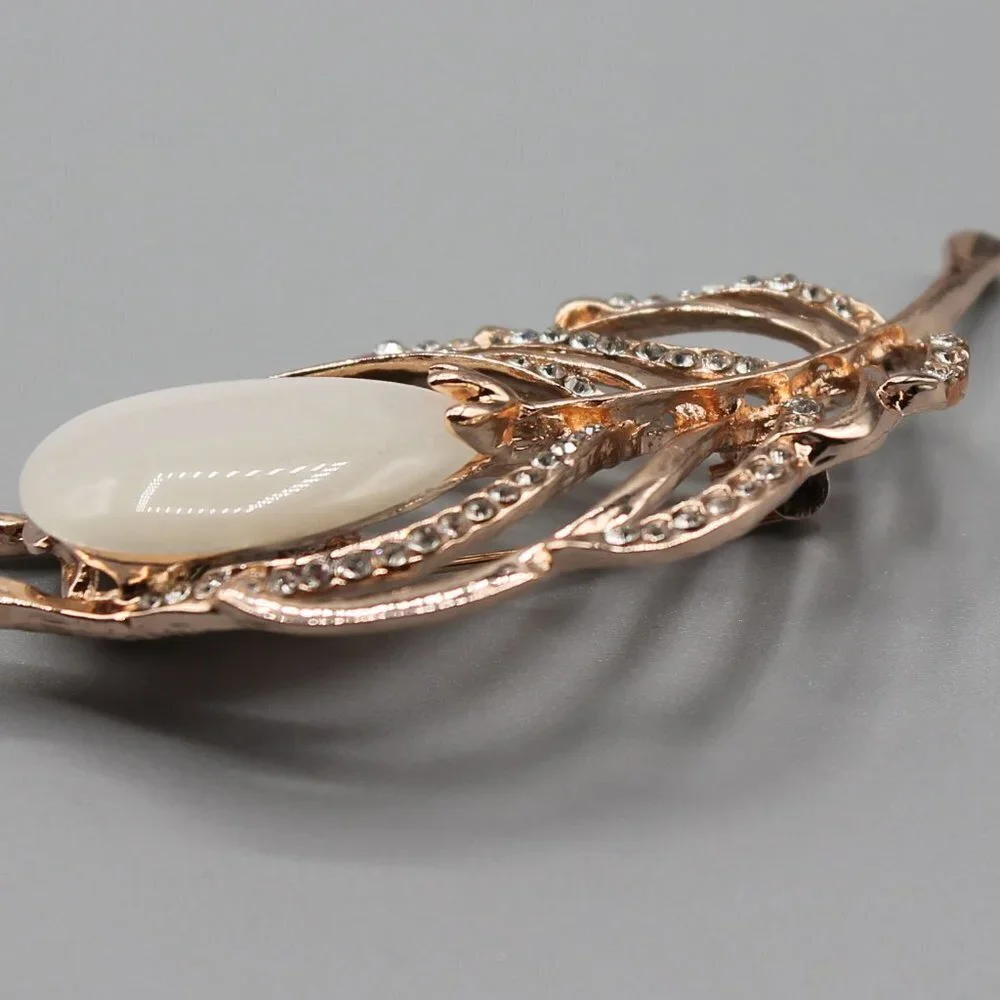 Jewelry pin brooch pendant feather elegant rose gold tone crystals fashion new